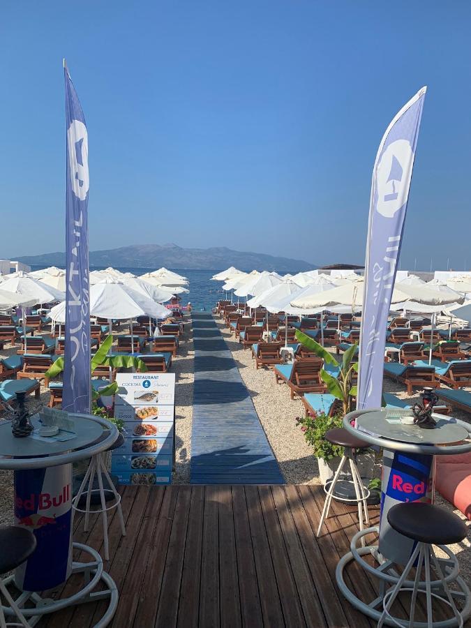 Cocktail & Dreams - Beach Hotel Саранда Экстерьер фото