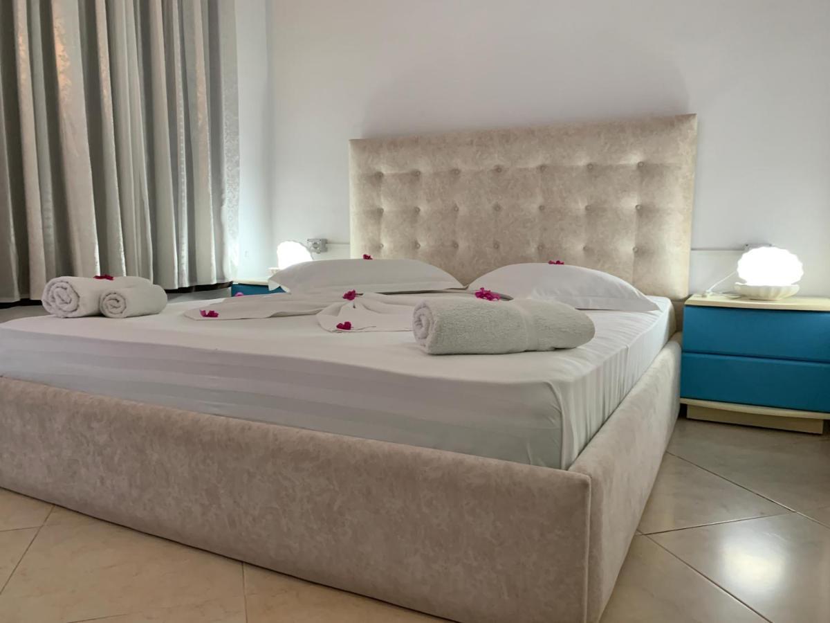 Cocktail & Dreams - Beach Hotel Саранда Экстерьер фото