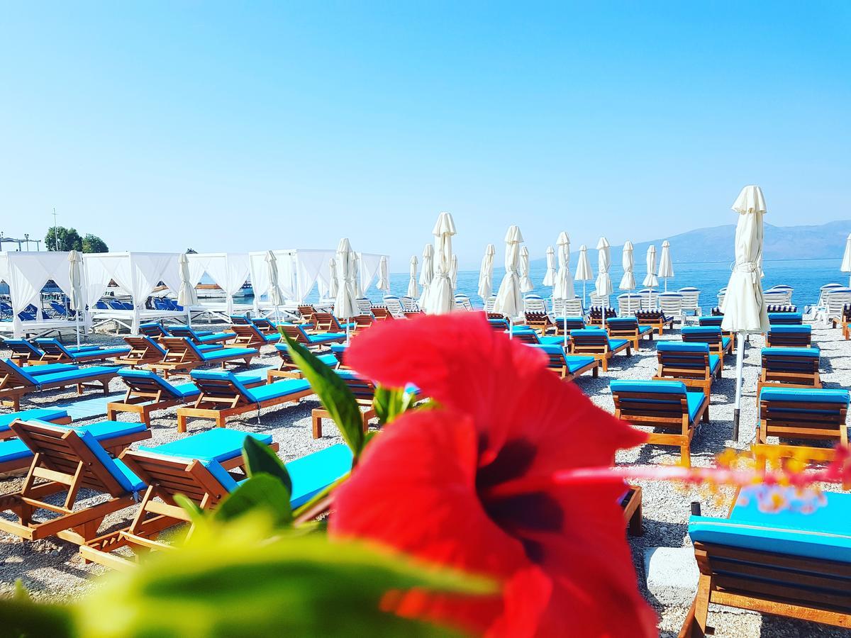 Cocktail & Dreams - Beach Hotel Саранда Экстерьер фото